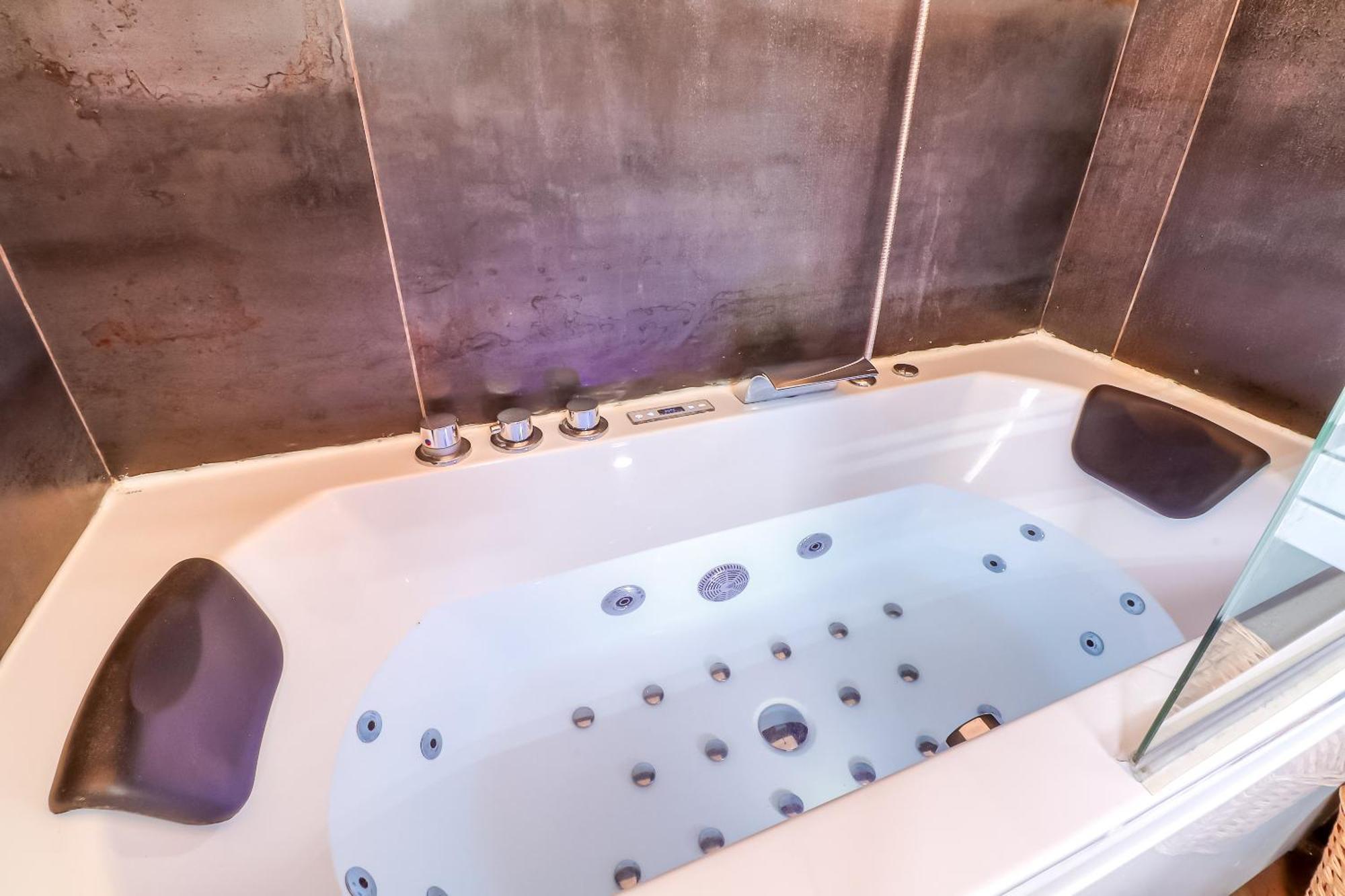 Le Vintage, Appart,Hotel Particulier, Centre Nimes Maisoncarreeconciergerie Екстер'єр фото