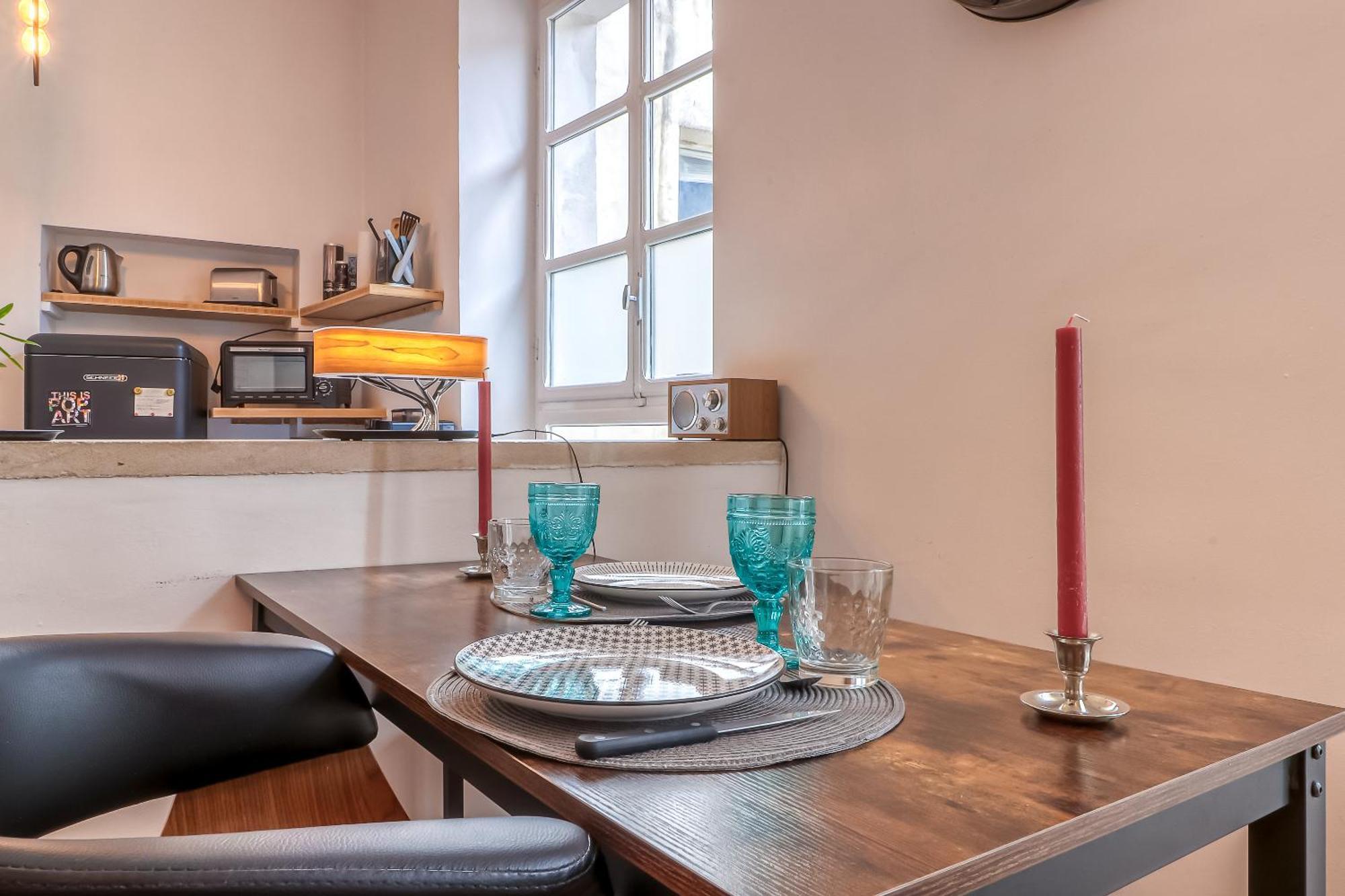 Le Vintage, Appart,Hotel Particulier, Centre Nimes Maisoncarreeconciergerie Екстер'єр фото