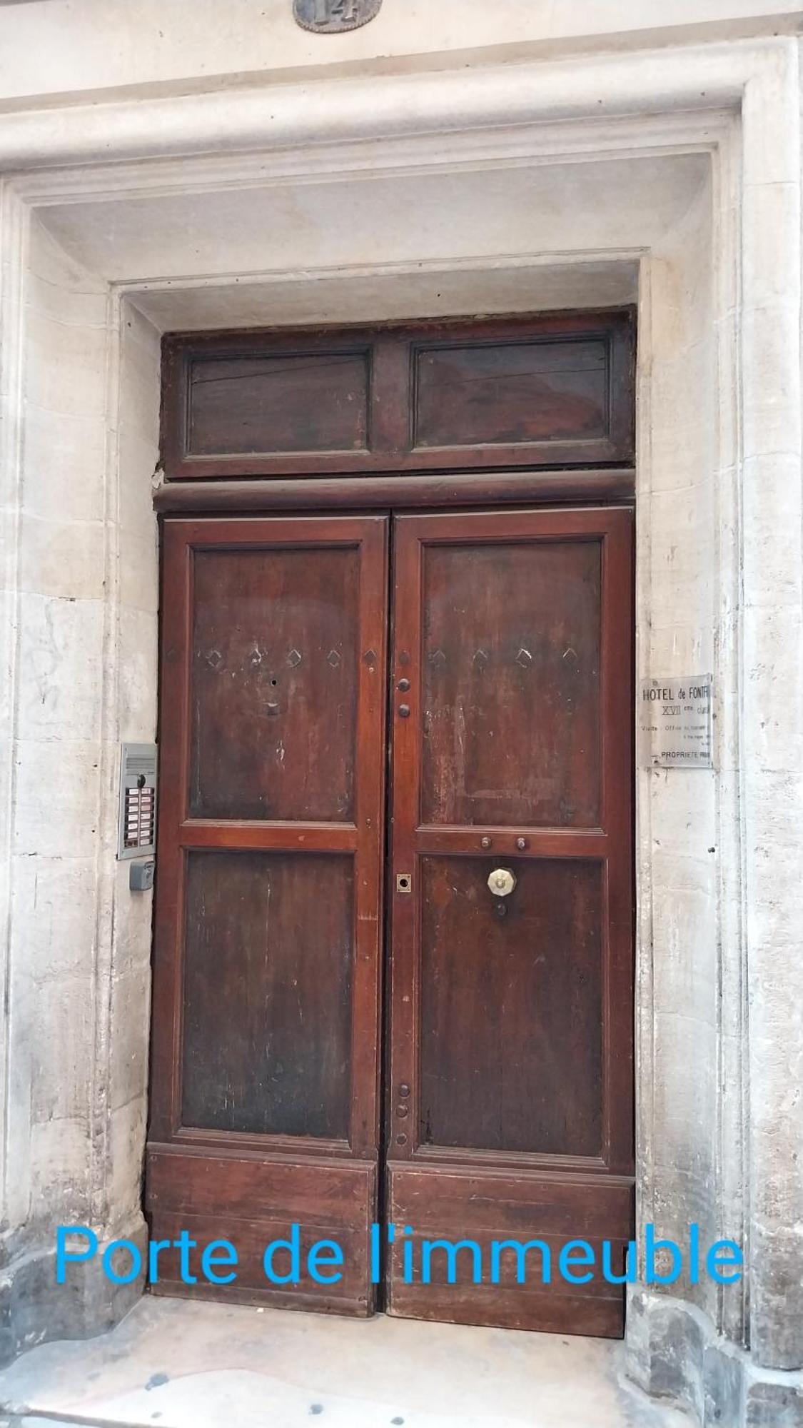 Le Vintage, Appart,Hotel Particulier, Centre Nimes Maisoncarreeconciergerie Екстер'єр фото